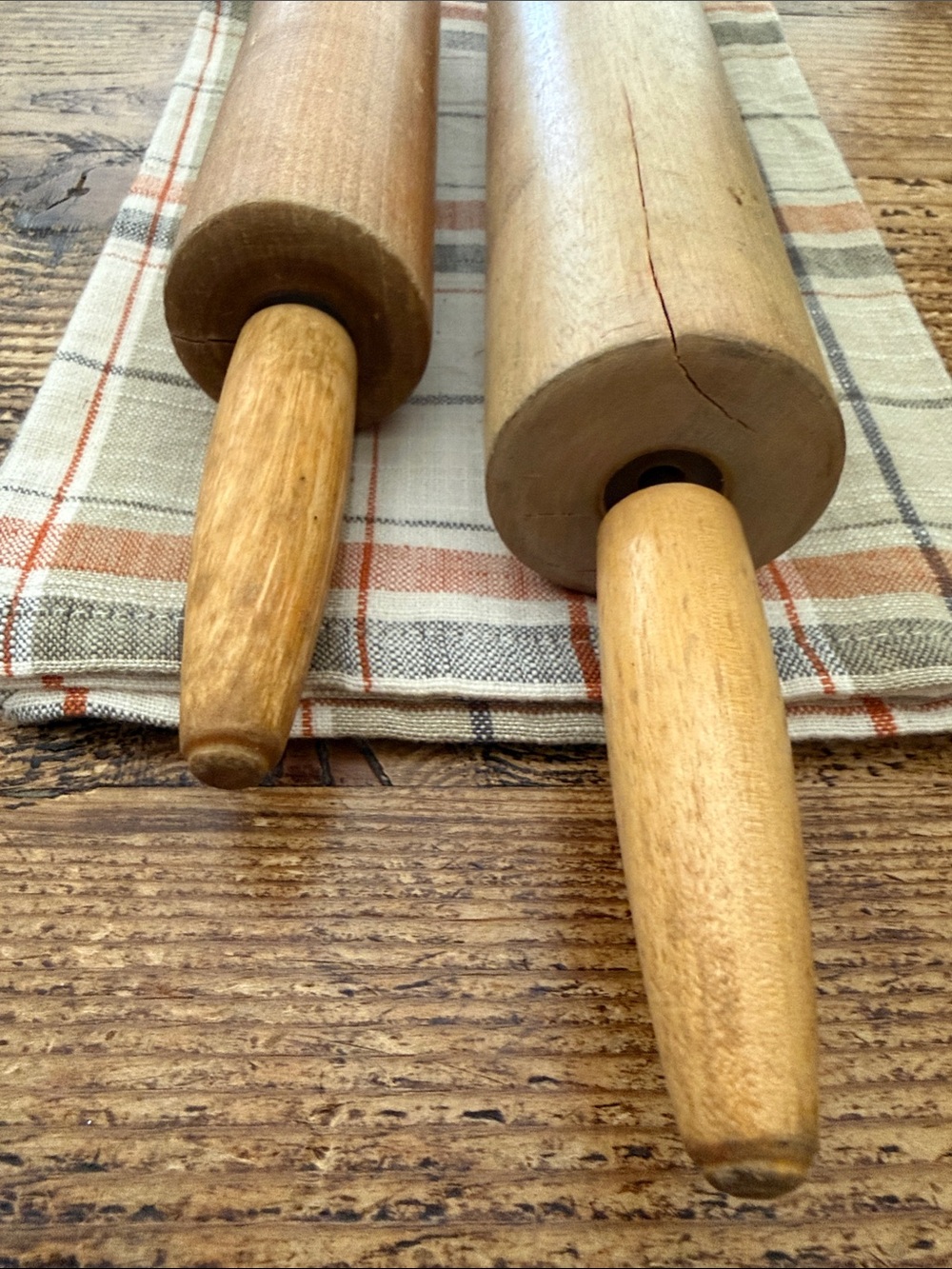 2 | Vintage Rolling Pins - Picture 5 of 6